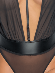 Transparenter Mesh Body Für Verführerische Looks Mit Stil