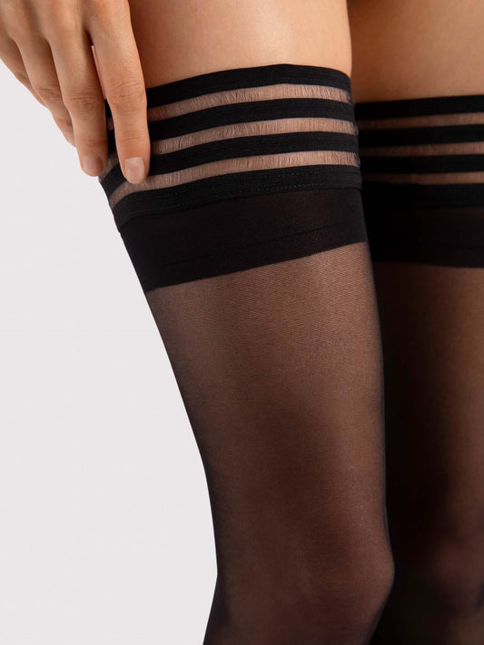 Halterlose Strümpfe ohne Spitze - Femme Fatale