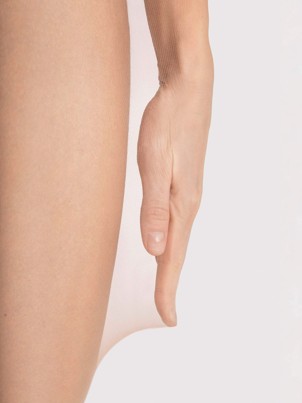 Transparente Nylon Strumpfhose - Doris - Besonders Dünn (8 DEN) - Farbe Nude