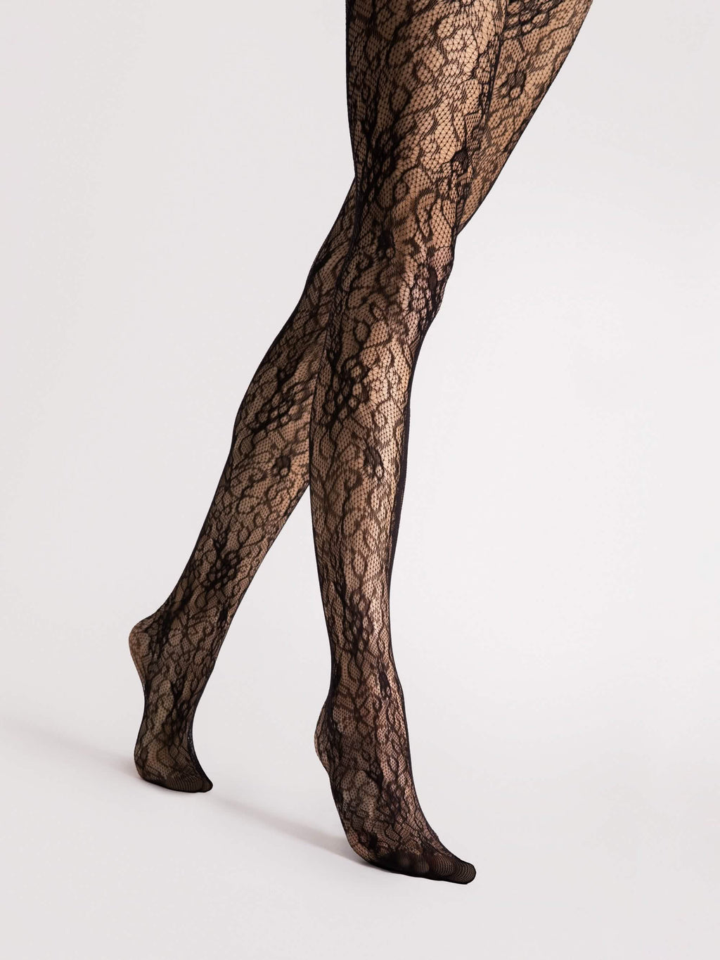 Strumpfhose Valeria – Feminine Strumpfhose mit Muster in floraler Netzoptik