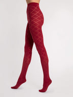 Rote Strumpfhose mit Rautenmuster, blickdicht, elegant, Modellansicht seitlich
